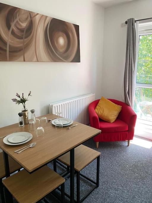 Lovely 2 Bedroom Flat In Greater 伦敦 外观 照片